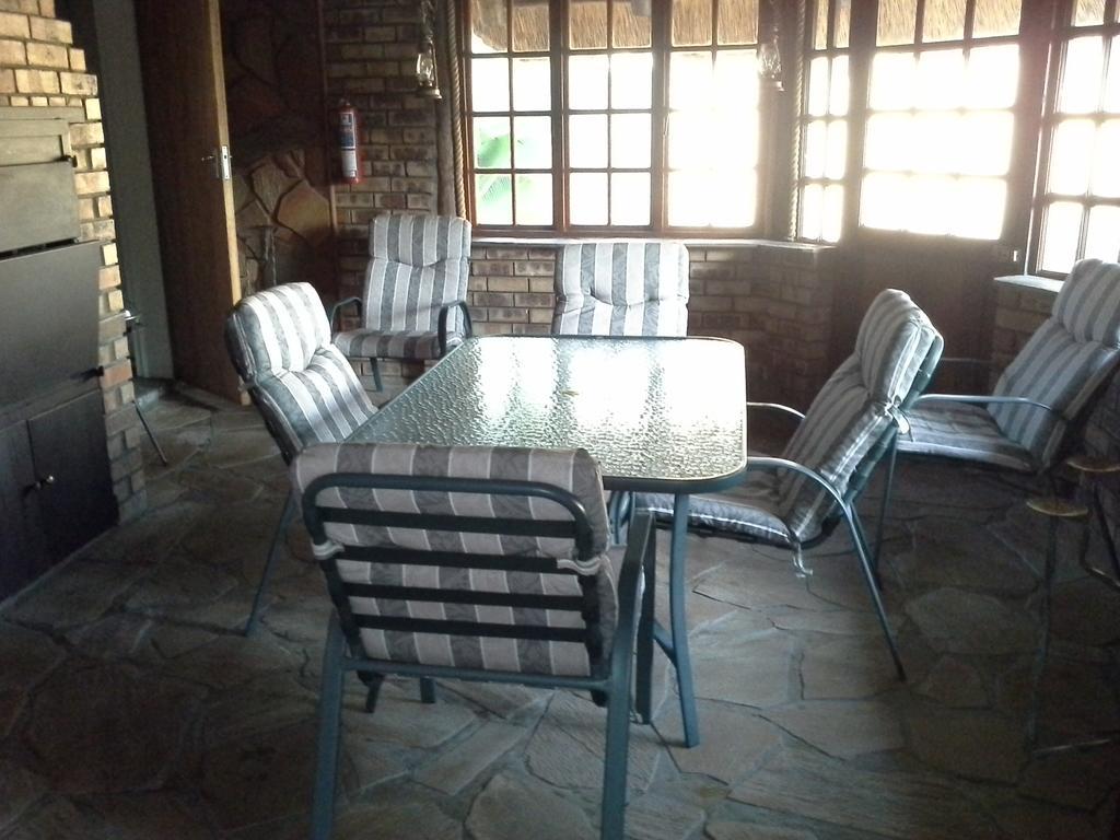 סקונדה De Zevende Hemel Guesthouse מראה חיצוני תמונה