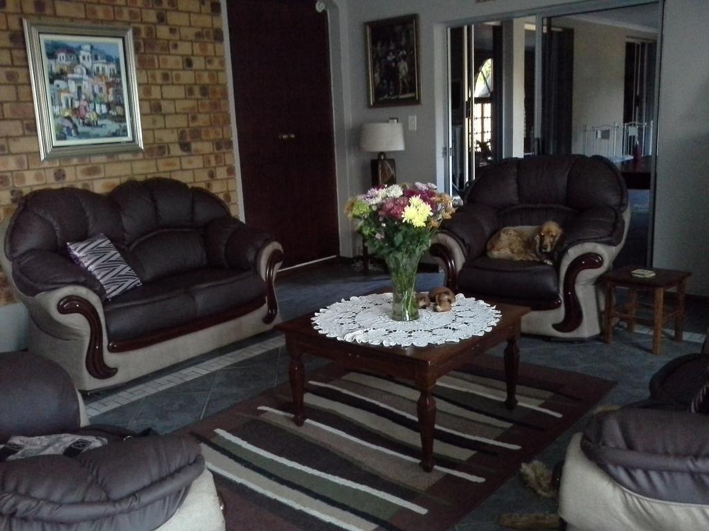 סקונדה De Zevende Hemel Guesthouse מראה חיצוני תמונה